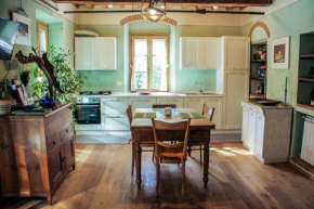 Residenza Fra Le Torri - Charme & Art Gallery Home